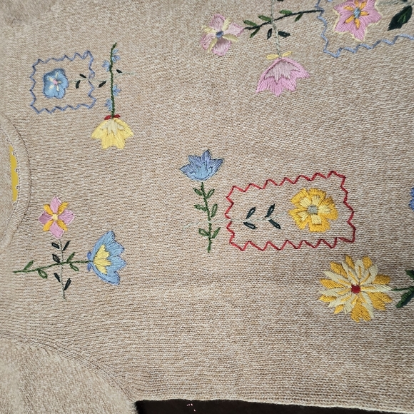 Salon studio by haband blouse size medium   New but has no tag - Picture 14 of 15